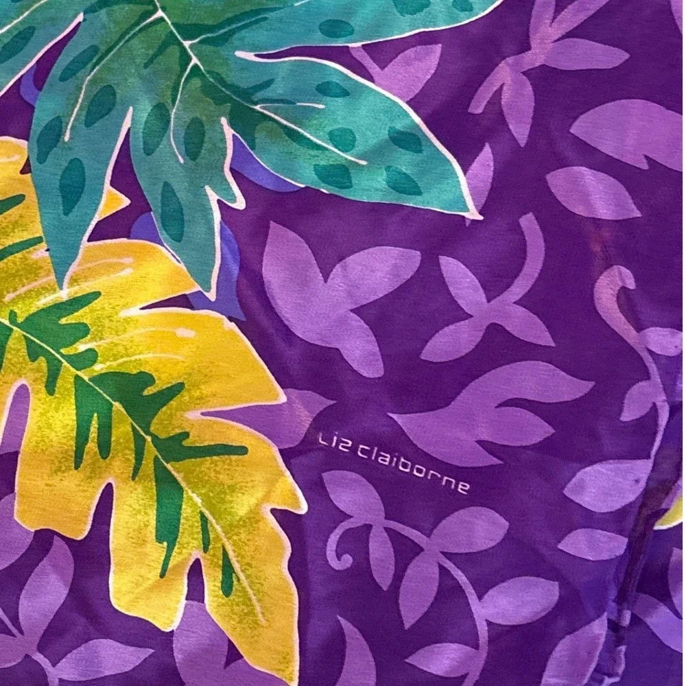 Liz Claiborne Womens Vintage Purple‎ Floral Silk Scarf Wrap Square 30x30